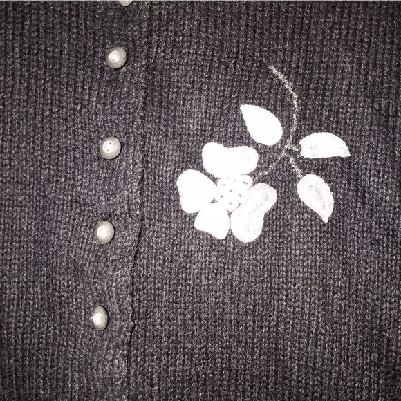 Victoria Jones 2X AngoraBlend Black EmbroideryKnittedButtonsUpLslWomen'sCardigan - Picture 4 of 9